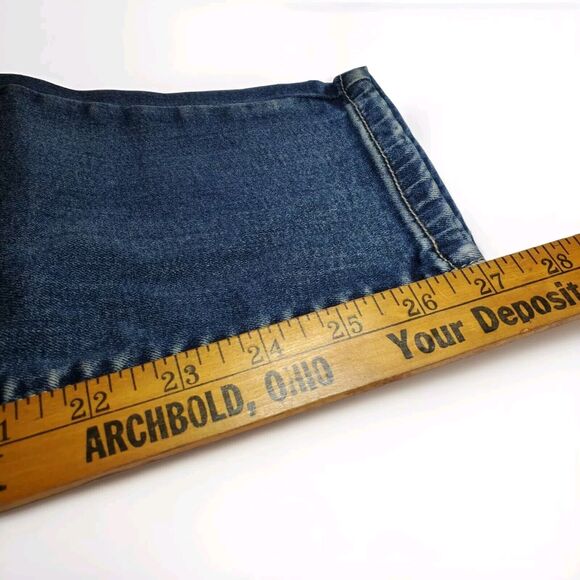 The Classic Authentic Creation Distressed Light Wash Denim JEANS Pants Size 15 - Picture 9 of 9